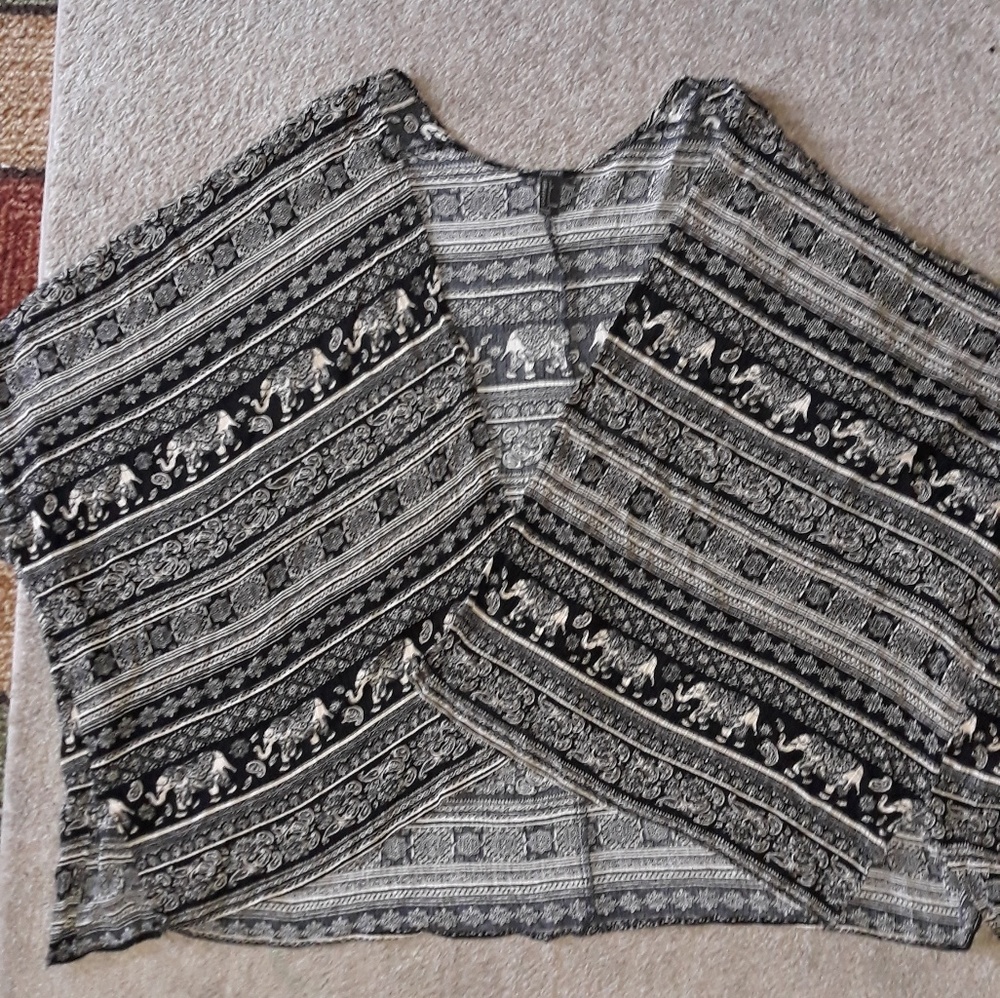 A beautiful elephant wrap ready to wear!